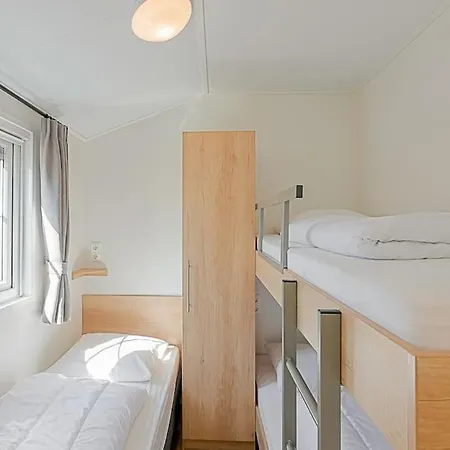 Chalet Luttikduin Nr 18 - Aan Zee *