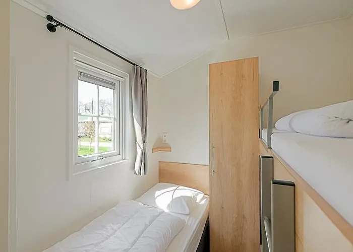 Luttikduin Nr 18 - Aan Zee 칼란트소그