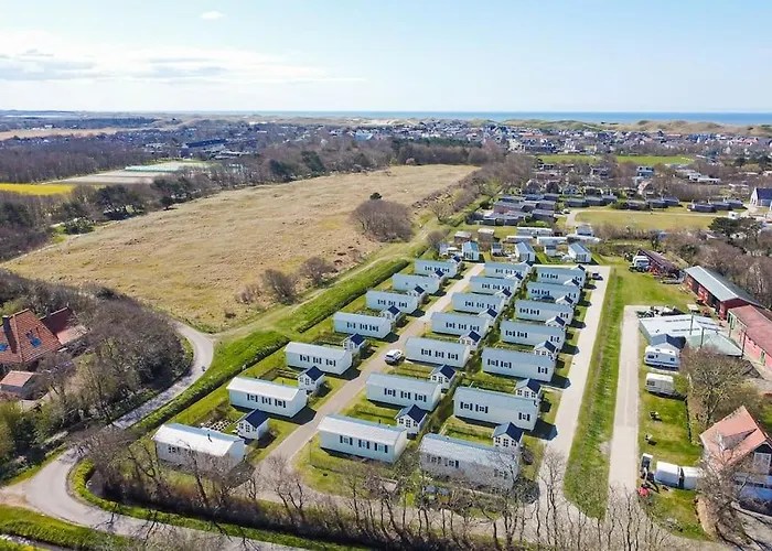 Luttikduin Nr 18 - Aan Zee 샬레 칼란트소그